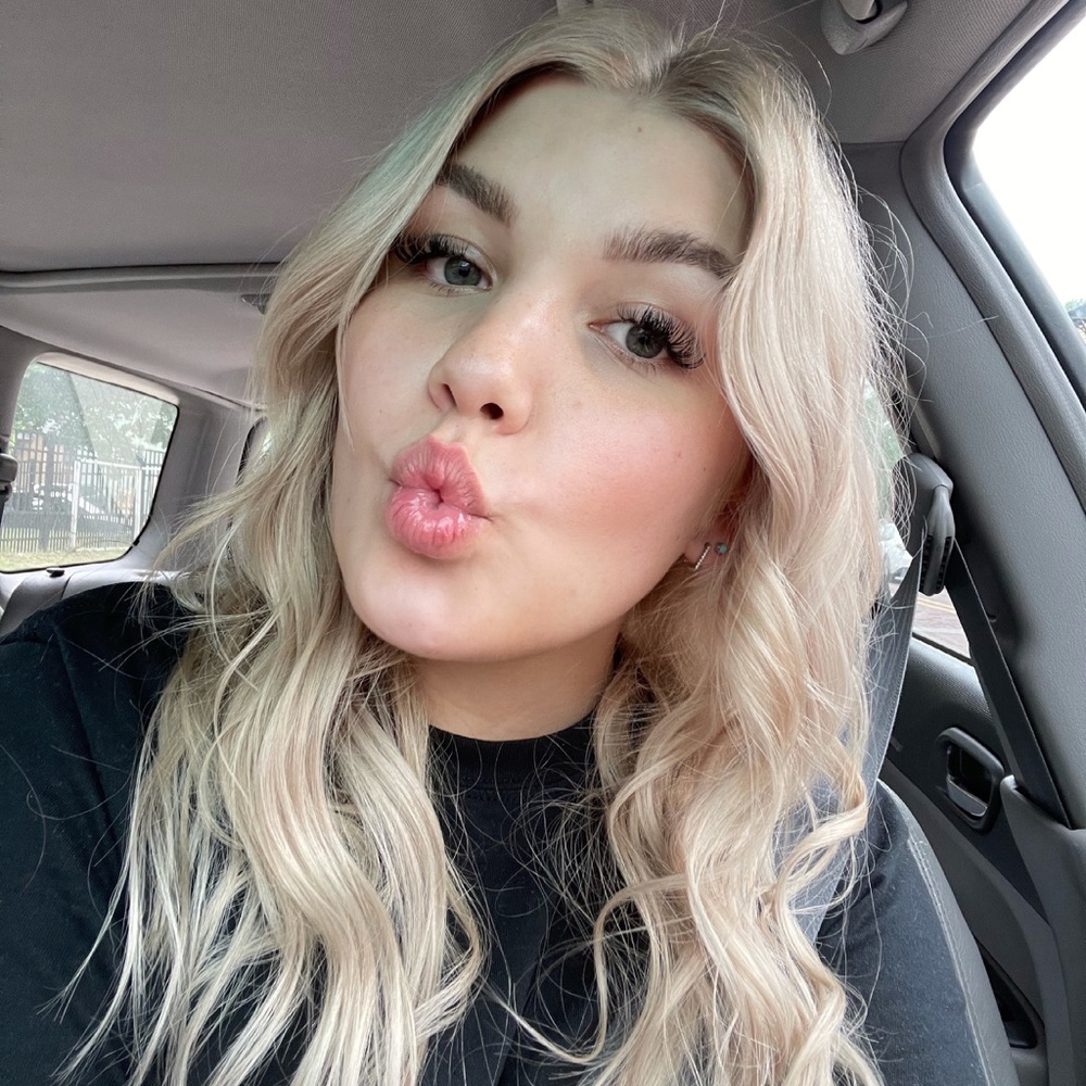 Meet your Posher, Kristin